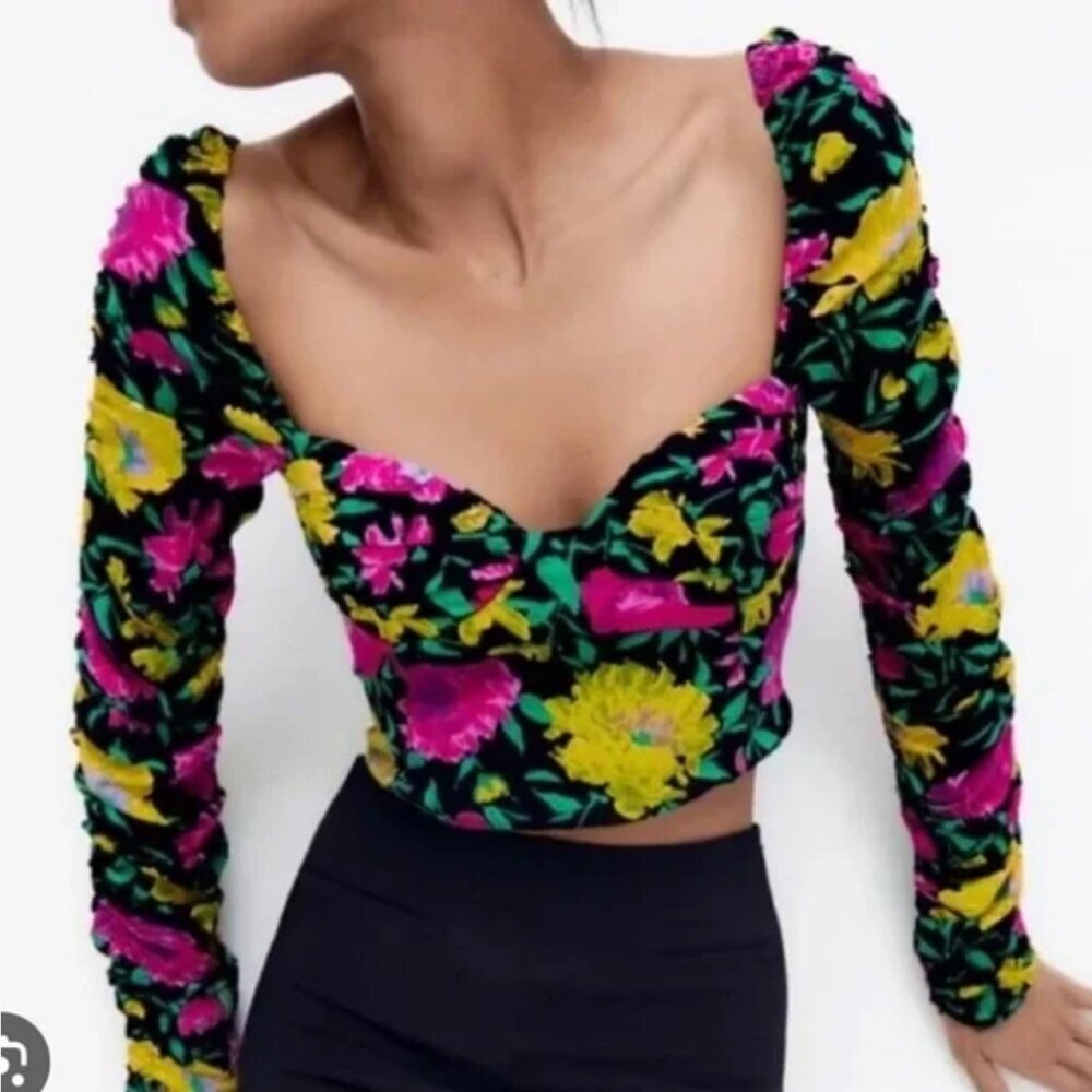 Zara Cottagecore Floral‎ Sweetheart Crepe Crop Top Black Neon Size M - NWT